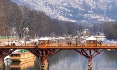 Enchanting India: From Delhi to Kashmir’s Valleys and Mughal Marvels